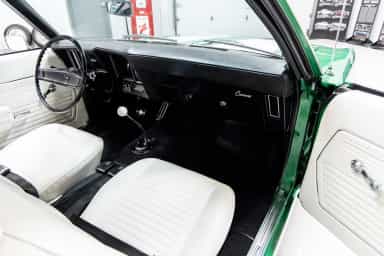 Chevrolet Camaro Z/28 4-Speed thumbnail 10