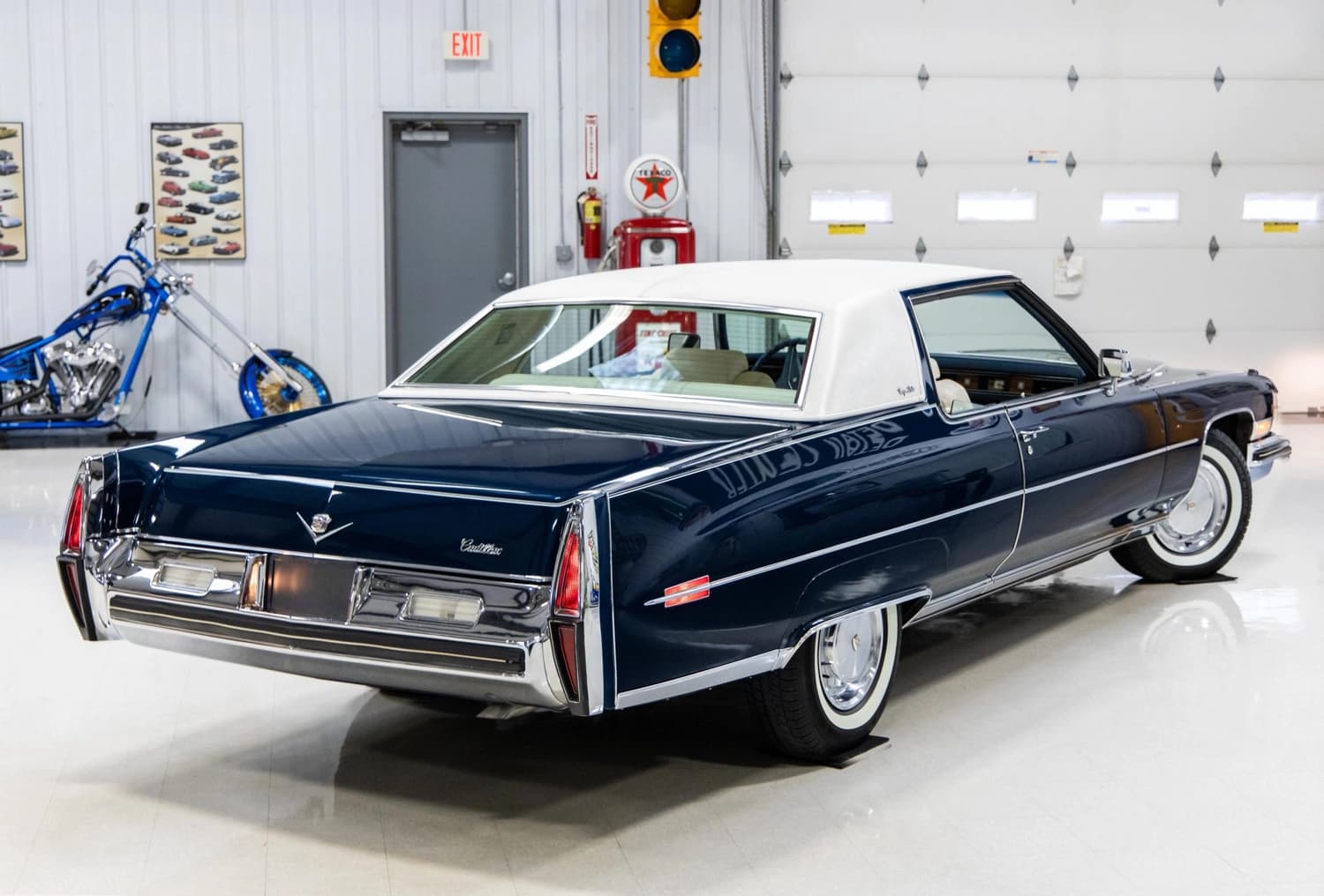 Cadillac Coupe DeVille